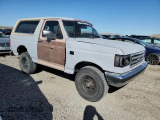 1989 Ford Bronco Custom with VIN 1FMEU15H9KLA99672, listed as a Copart auction lot 46948515 with 259,163 mi miles and Clean Title. Bid and sale history available at carsss.com. Image 4.