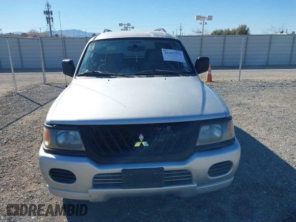 2003 Mitsubishi Montero ES z VIN JA4LS21H23J002736, wystawiony jako IAAI lot #41663572 z przebiegiem 235 704 mil mil oraz . Historia ofert i sprzedaży dostępna na DreamBid. Obrazek 6.
