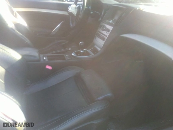 2008 Infiniti G37 Coupe Journey with VIN JNKCV64E08M114221, listed as a IAAI auction lot 41532701 with 81,898 mi miles. Bid and sale history available at carsss.com. Image 5.
