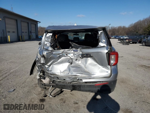2020 Ford Explorer with VIN 1FMSK8BH2LGC20557, listed as a Copart auction lot 88726275 with 5,597 mi miles and Salvage Title. Bid and sale history available at carsss.com. Image 6.