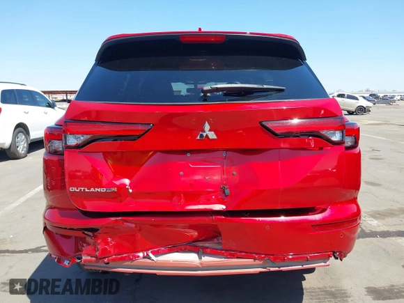 2024 Mitsubishi Outlander ES z VIN JA4J3UA85RZ034199, wystawiony jako IAAI lot #42000755 z przebiegiem 14 160 mil mil oraz . Historia ofert i sprzedaży dostępna na DreamBid. Obrazek 16.