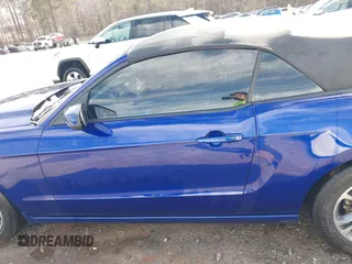 2014 Ford Mustang V6 with VIN 1ZVBP8EM2E5219886, listed as a IAAI auction lot 41689457 with 159,853 mi miles. Bid and sale history available at carsss.com. Image 14.