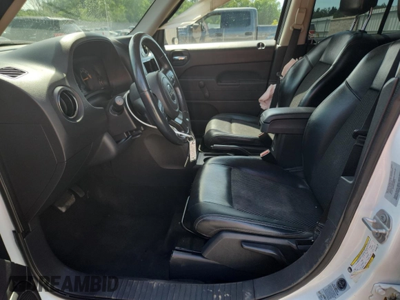 2016 Jeep Patriot Sport with VIN 1C4NJPBA5GD700035, listed as a Copart auction lot 63064935 with 72,228 mi miles and Non repairable. Bid and sale history available at DreamBid. Image 7.