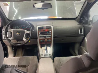 2008 Chevrolet Equinox LT z VIN 2CNDL43F786281356, wystawiony jako Copart lot #57993215 z przebiegiem 179 833 mil mil oraz Tytuł czysty. Historia ofert i sprzedaży dostępna na DreamBid. Obrazek 9.