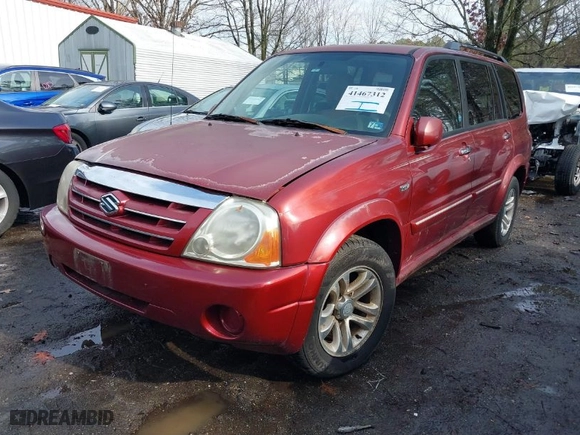 2005 Suzuki XL-7 LX with VIN JS3TY92V054103715, listed as a IAAI auction lot 41467312 with 162,687 mi miles. Bid and sale history available at carsss.com. Image 2.