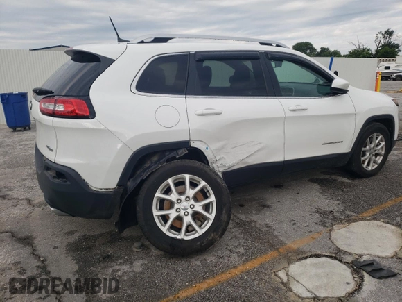 2017 Jeep Cherokee Latitude z VIN 1C4PJMCS5HD226281, wystawiony jako Copart lot #60080625 z przebiegiem 106 777 mil mil oraz Szkoda całkowita • Salvage title. Historia ofert i sprzedaży dostępna na DreamBid. Obrazek 3.