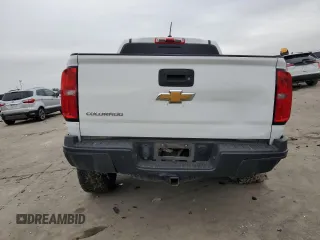 2018 Chevrolet Colorado 4WD ZR2 with VIN 1GCPTEE14J1173830, listed as a Copart auction lot 42694455 with 241,906 mi miles and Salvage Title. Bid and sale history available at carsss.com. Image 6.