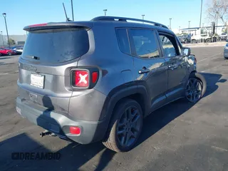 2021 Jeep Renegade Latitude z VIN ZACNJDBB2MPM79995, wystawiony jako IAAI lot #42009880 z przebiegiem 62 038 mil mil oraz . Historia ofert i sprzedaży dostępna na DreamBid. Obrazek 4.