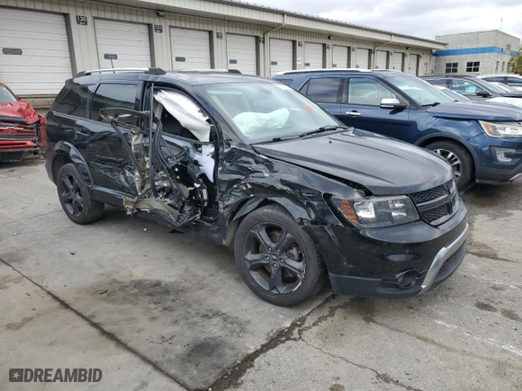2020 Dodge Journey Crossroad with VIN 3C4PDCGB3LT263974, listed as a Copart auction lot 82019164 with 94,249 mi miles and Salvage Title. Bid and sale history available at carsss.com. Image 4.