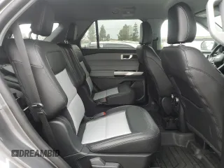 2023 Ford Explorer XLT z VIN 1FMSK7DH3PGB91471, wystawiony jako Copart lot #55952575 z przebiegiem 8 951 mil mil oraz Szkoda całkowita • Salvage title. Historia ofert i sprzedaży dostępna na DreamBid. Obrazek 11.