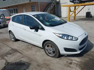 2019 Ford Fiesta SE z VIN 3FADP4EJ5KM112756, wystawiony jako IAAI lot #41771340 z przebiegiem 92 689 mil mil oraz . Historia ofert i sprzedaży dostępna na DreamBid. Obrazek 1.