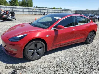 2018 Tesla Model 3 Long Range Battery z VIN 5YJ3E1EA5JF032516, wystawiony jako Copart lot #58579845 z przebiegiem 66 814 mil mil oraz Szkoda całkowita • Salvage title. Historia ofert i sprzedaży dostępna na DreamBid. Obrazek 1.