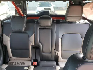 2024 Ford Bronco Wildtrak z VIN 1FMEE2BP4RLB23952, wystawiony jako Copart lot #57058835 z przebiegiem 12 180 mil mil oraz Nie do naprawy • Non repairable. Historia ofert i sprzedaży dostępna na DreamBid. Obrazek 10.