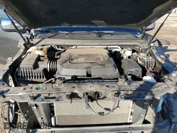 2016 GMC Canyon 2WD SLT with VIN 1GTG5DE37G1271880, listed as a Copart auction lot 79825324 with 141,748 mi miles and Salvage Title. Bid and sale history available at carsss.com. Image 13.
