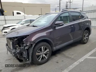 2017 Toyota RAV4 XLE with VIN 2T3WFREV0HW371653, listed as a Copart auction lot 43712935 with 96,694 mi miles and Salvage Title. Bid and sale history available at carsss.com. Image 1.