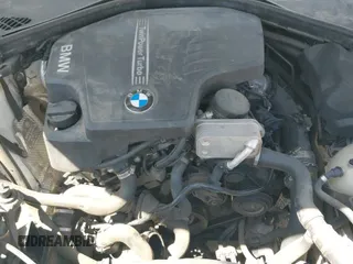 2015 BMW 3 Series 328i xDrive с VIN WBA3B3C56FF547180, выставлен на аукционе IAAI как лот 42325377 с пробегом 98 423 миль миль и . История ставок и продаж доступна на DreamBid. Изображение 19.