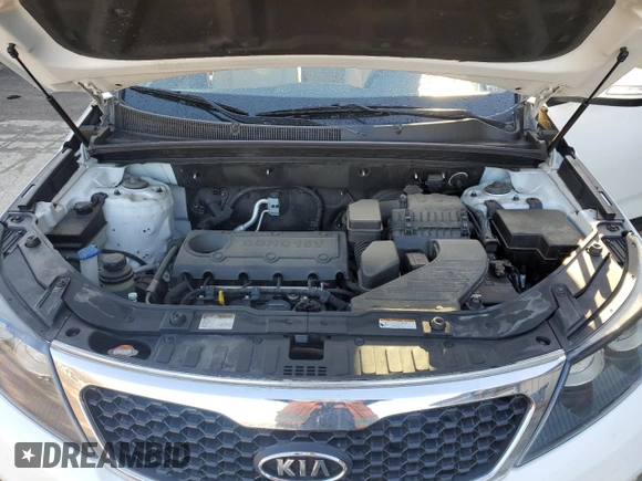 2011 Kia Sorento LX with VIN 5XYKTCA13BG164946, listed as a Copart auction lot 49816605 with 81,404 mi miles and Salvage Title. Bid and sale history available at DreamBid. Image 12.