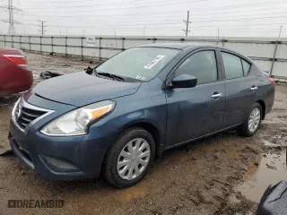 2017 Nissan Versa Sedan SV with VIN 3N1CN7AP8HL833212, listed as a Copart auction lot 47062785 with 104,626 mi miles and Salvage Title. Bid and sale history available at carsss.com. Image 1.