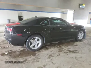 2010 Chevrolet Camaro 1LT z VIN 2G1FB1EV4A9191520, wystawiony jako Copart lot #56195245 z przebiegiem 132 883 mil mil oraz Czysty tytuł • Clean title. Historia ofert i sprzedaży dostępna na DreamBid. Obrazek 3.