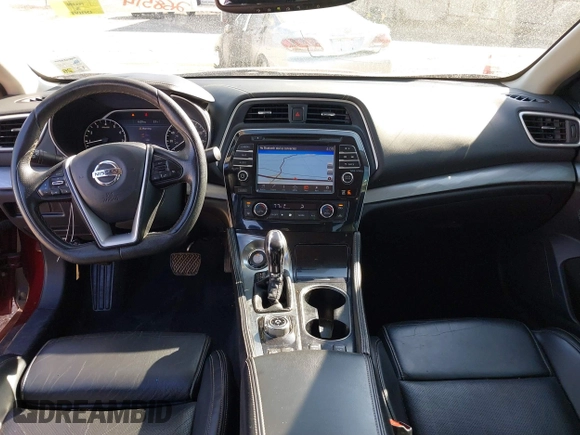 2016 Nissan Maxima Platinum z VIN 1N4AA6AP1GC416590, wystawiony jako IAAI lot #41817288 z przebiegiem 248 514 mil mil oraz . Historia ofert i sprzedaży dostępna na DreamBid. Obrazek 19.