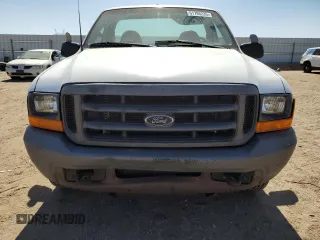 2000 Ford F-250 with VIN 1FDNF20S3YEB06759, listed as a Copart auction lot 61786235 with 570,325 mi miles and Clean title. Bid and sale history available at DreamBid. Image 5.