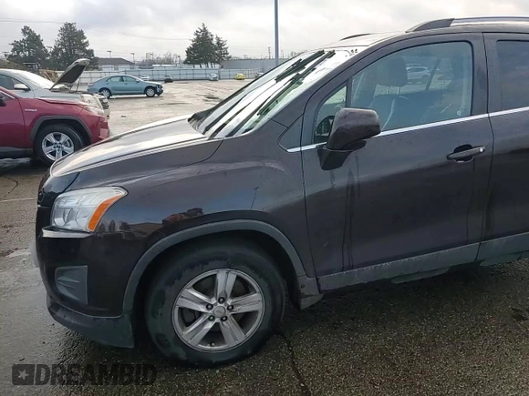 2015 Chevrolet Trax LT with VIN KL7CJLSB0FB168256, listed as a Copart auction lot 84188304 with 139,806 mi miles and Salvage Title. Bid and sale history available at carsss.com. Image 12.