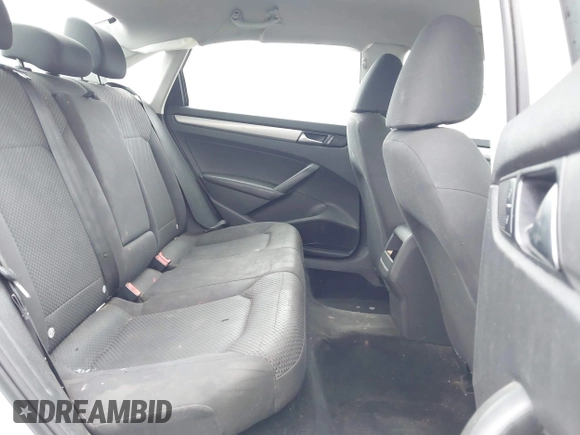 2013 Volkswagen Passat Wolfsburg Edition with VIN 1VWAP7A39DC126165, listed as a IAAI auction lot 41921572 with 132,992 mi miles. Bid and sale history available at carsss.com. Image 8.