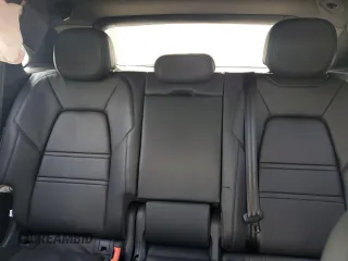 2019 Porsche Cayenne z VIN WP1AA2AY2KDA11299, wystawiony jako Copart lot #57169235 z przebiegiem Nie podano mil oraz Nie do naprawy • Non repairable. Historia ofert i sprzedaży dostępna na DreamBid. Obrazek 10.