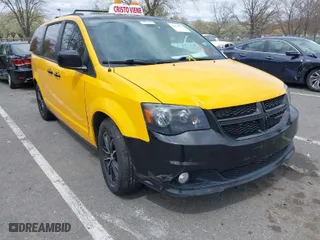 2018 Dodge Grand Caravan GT with VIN 2C4RDGEG5JR343548, listed as a IAAI auction lot 42053156 with 155,798 mi miles. Bid and sale history available at carsss.com. Image 1.