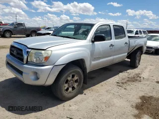 2005 Toyota Tacoma z VIN 5TEMU52N65Z133123, wystawiony jako Copart lot #53298835 z przebiegiem 114 808 mil mil oraz Szkoda całkowita • Salvage title. Historia ofert i sprzedaży dostępna na DreamBid. Obrazek 1.