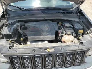 2017 Jeep Renegade Altitude with VIN ZACCJABB6HPF55278, listed as a Copart auction lot 59189225 with 156,379 mi miles and Salvage title. Bid and sale history available at DreamBid. Image 11.