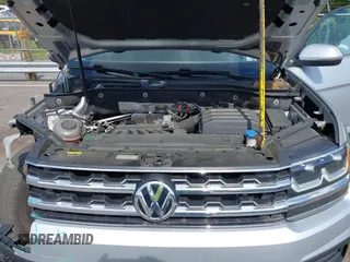 2018 Volkswagen Atlas SE with VIN 1V2CR2CA9JC535166, listed as a IAAI auction lot 42179451 with 146,625 mi miles and . Bid and sale history available at DreamBid. Image 10.