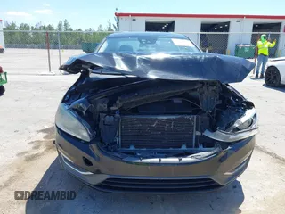 2014 Volvo S60 T5 with VIN YV1612FS1E2294154, listed as a IAAI auction lot 42046636 with 165,257 mi miles. Bid and sale history available at carsss.com. Image 13.