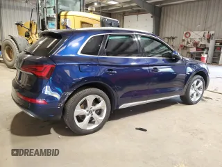 2021 Audi Q5 Premium Plus with VIN WA1BAAFY7M2030867, listed as a Copart auction lot 63416674 with 32,843 mi miles and Salvage Title. Bid and sale history available at carsss.com. Image 3.