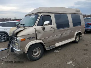 1994 Chevrolet Chevy Van z VIN 1GBEG25K1RF127765, wystawiony jako Copart lot #46389055 z przebiegiem Nie podano mil oraz Szkody całkowita. Historia ofert i sprzedaży dostępna na DreamBid. Obrazek 1.