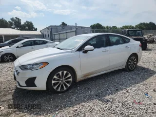 2020 Ford Fusion SE z VIN 3FA6P0T91LR190367, wystawiony jako Copart lot #59476265 z przebiegiem 72 849 mil mil oraz Szkoda całkowita • Salvage title. Historia ofert i sprzedaży dostępna na DreamBid. Obrazek 1.