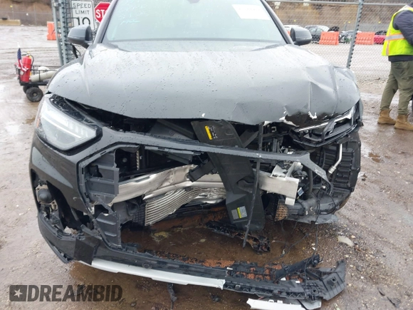 2021 Audi Q5 Prestige z VIN WA1CAAFY3M2096367, wystawiony jako IAAI lot #41724952 z przebiegiem 39 097 mil mil oraz . Historia ofert i sprzedaży dostępna na DreamBid. Obrazek 6.