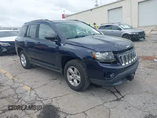 2016 Jeep Compass Sport with VIN 1C4NJCBB5GD761063, listed as a IAAI auction lot 42395903 with 122,102 mi miles and . Bid and sale history available at DreamBid. Image 1.