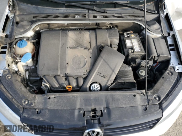 2013 Volkswagen Jetta SE с VIN 3VWDP7AJ1DM251929, выставлен на аукционе Copart как лот 53448185 с пробегом 272 882 миль миль и Списание • Salvage title. История ставок и продаж доступна на DreamBid. Изображение 12.