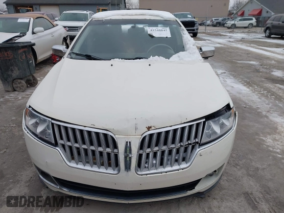 2012 Lincoln MKZ with VIN 3LNHL2GC8CR838041, listed as a IAAI auction lot 41548845 with 229,691 mi miles. Bid and sale history available at carsss.com. Image 12.