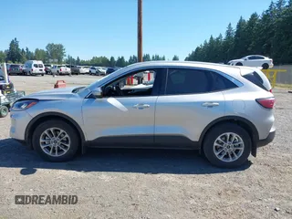 2020 Ford Escape SE with VIN 1FMCU9G67LUB31208, listed as a IAAI auction lot 42632751 with 32,050 mi miles and . Bid and sale history available at DreamBid. Image 14.