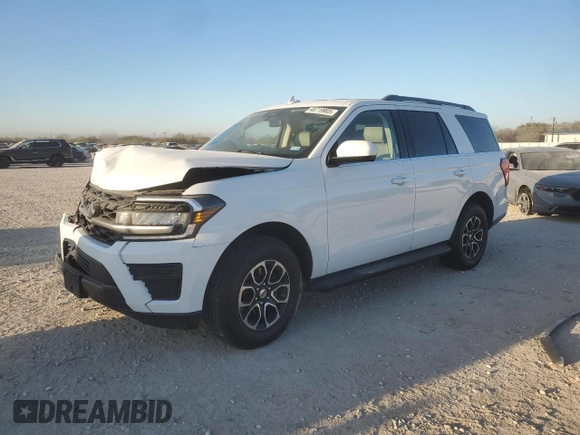 2024 Ford Expedition XLT with VIN 1FMJU1H8XREA23175, listed as a Copart auction lot 48719905 with 46,333 mi miles and Salvage Title. Bid and sale history available at carsss.com. Image 1.