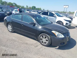 2011 Nissan Altima 2.5 S with VIN 1N4AL2AP3BN403064, listed as a IAAI auction lot 42007520 with 173,361 mi miles. Bid and sale history available at carsss.com. Image 1.