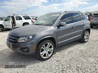 2012 Volkswagen Tiguan SE z VIN WVGBV7AX6CW003805, wystawiony jako Copart lot #53003205 z przebiegiem 134 021 mil mil oraz Czysty tytuł • Clean title. Historia ofert i sprzedaży dostępna na DreamBid. Obrazek 1.