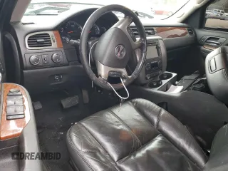 2008 GMC Sierra 3500HD SRW SLT z VIN 1GTHK33678F134009, wystawiony jako Copart lot #84897944 z przebiegiem 320 959 mil mil oraz Szkoda całkowita • Salvage title. Historia ofert i sprzedaży dostępna na DreamBid. Obrazek 8.