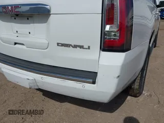 2019 GMC Yukon XL Denali with VIN 1GKS1HKJ8KR378385, listed as a IAAI auction lot 41580041 with 115,481 mi miles. Bid and sale history available at carsss.com. Image 19.