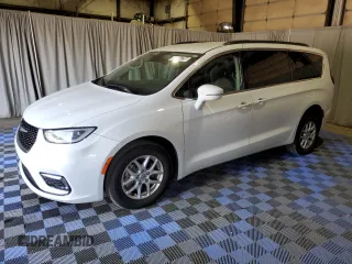 2022 Chrysler Pacifica Touring L with VIN 2C4RC1BG3NR194602, listed as a Copart auction lot 59804735 with 69,182 mi miles and Salvage title. Bid and sale history available at DreamBid. Image 1.