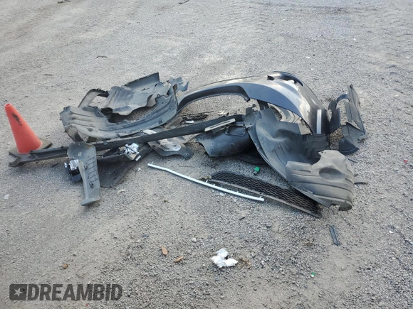 2006 Ford Freestar Cargo z VIN 2FTZA54696BA60267, wystawiony jako Copart lot #60847094 z przebiegiem Nie podano mil oraz Nie do naprawy • Non repairable. Historia ofert i sprzedaży dostępna na DreamBid. Obrazek 13.