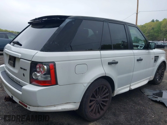 2011 Land Rover Range Rover Sport HSE with VIN SALSF2D45BA291634, listed as a IAAI auction lot 42191932 with 160,198 mi miles and . Bid and sale history available at DreamBid. Image 4.