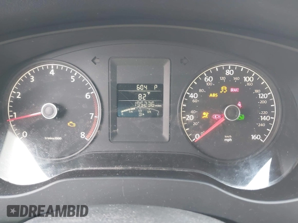 2011 Volkswagen Jetta SE с VIN 3VWDZ7AJ7BM322073, выставлен на аукционе IAAI как лот 42132111 с пробегом 195 236 миль миль и . История ставок и продаж доступна на DreamBid. Изображение 7.